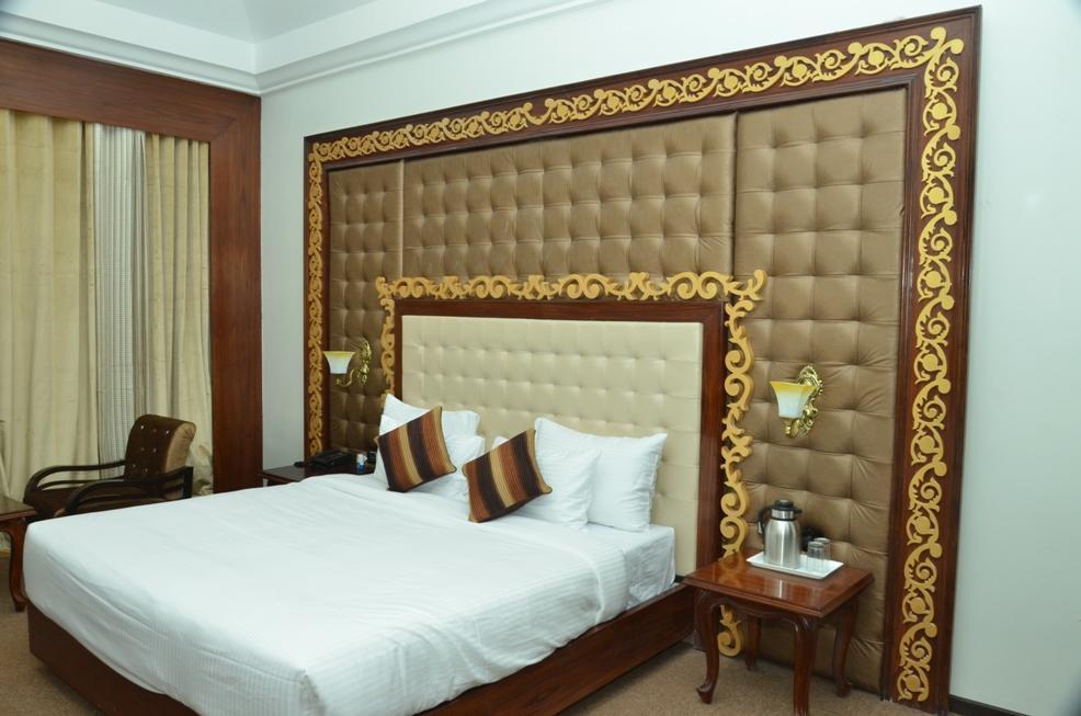 Hotel Vennington Court Rāipur Buitenkant foto