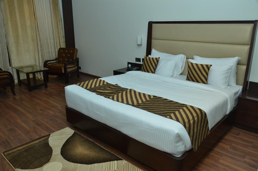 Hotel Vennington Court Rāipur Buitenkant foto